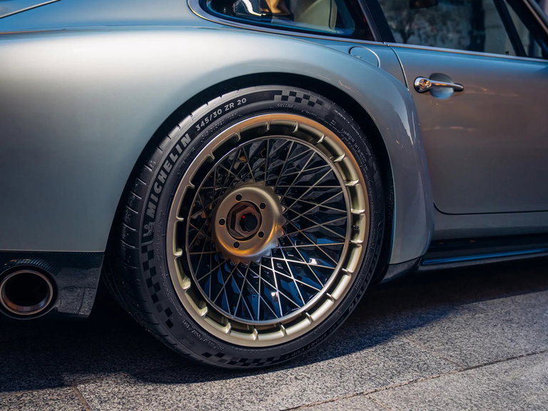 Porsche 911 Reimagined by Singer