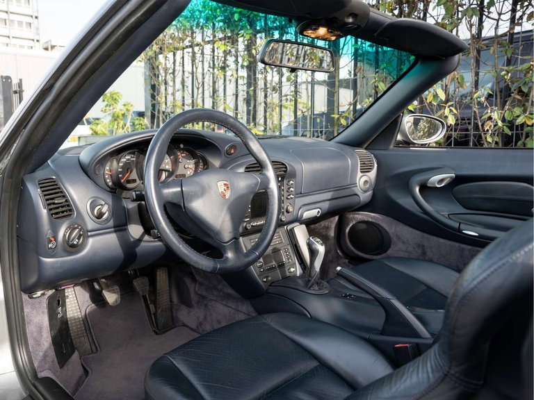 Porsche 996.2 Carrera