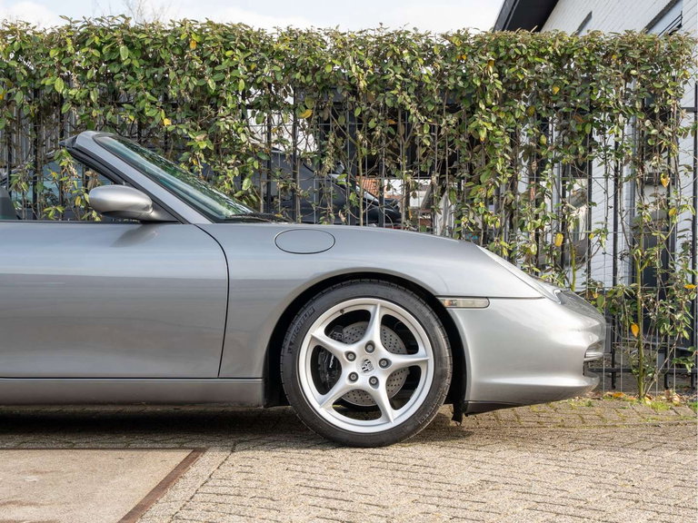 Porsche 996.2 Carrera