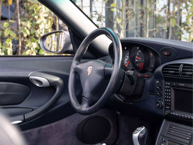 Porsche 996.2 Carrera