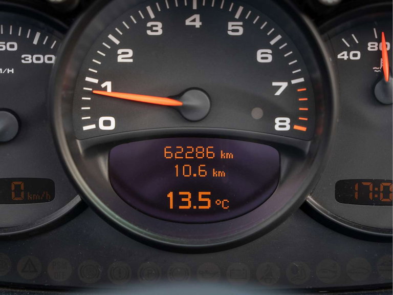 Porsche 996.2 Carrera