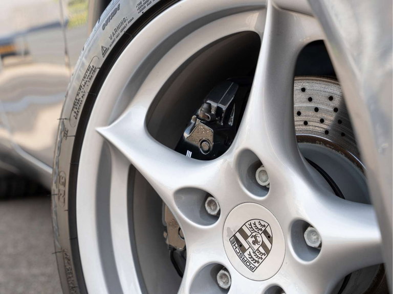 Porsche 996.2 Carrera