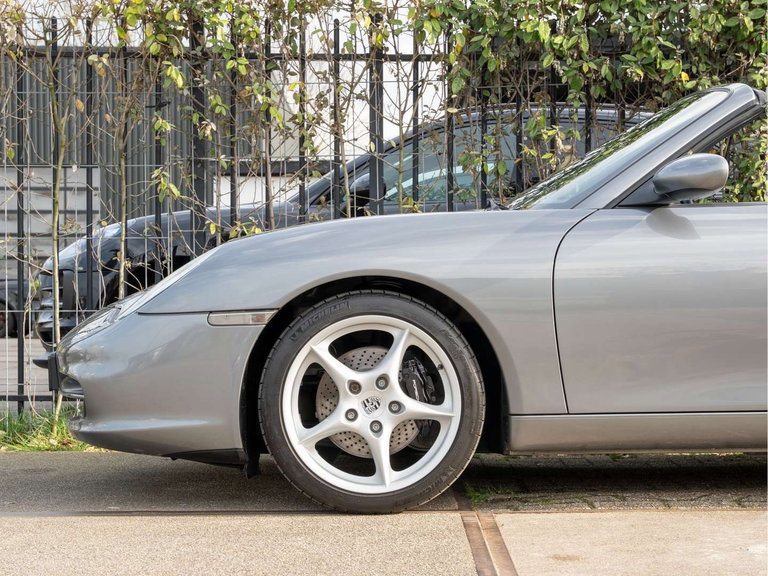 Porsche 996.2 Carrera