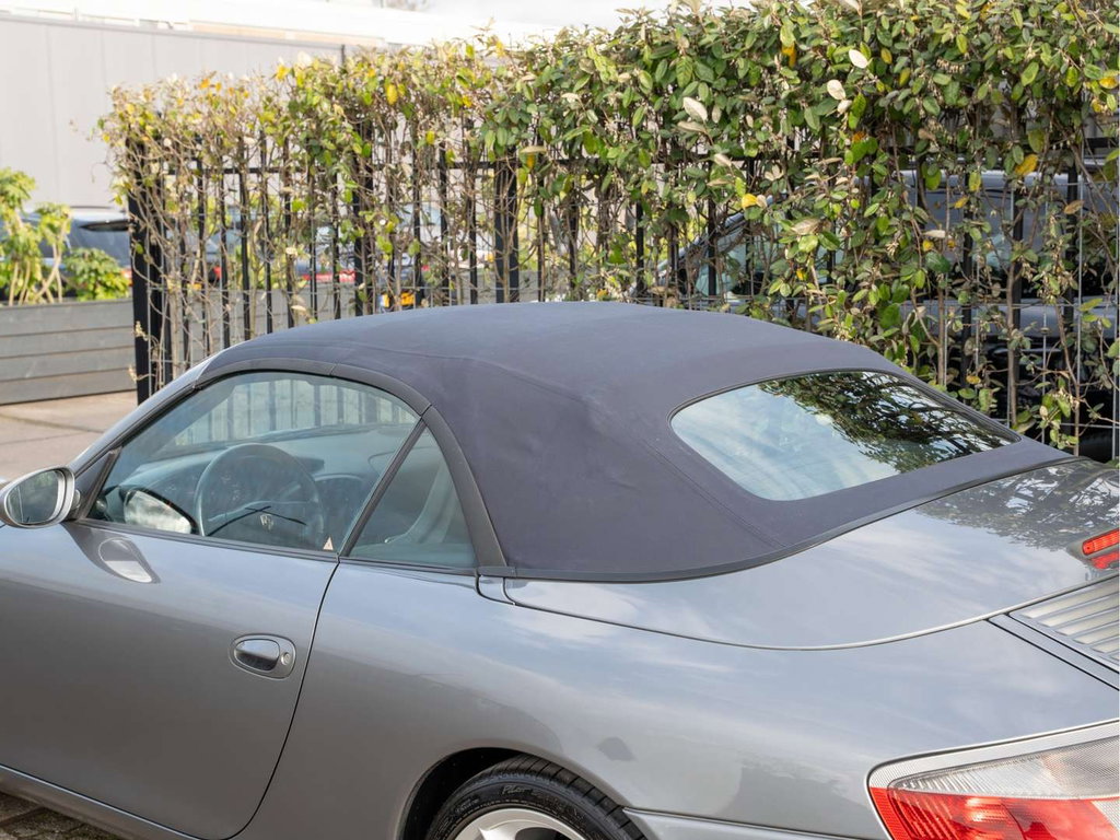 Porsche 996.2 Carrera