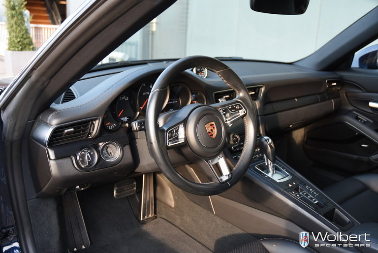 Porsche 991.2 Carrera GTS