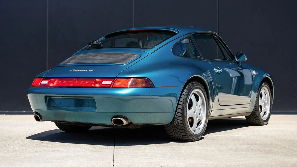 Porsche 993 Carrera 4