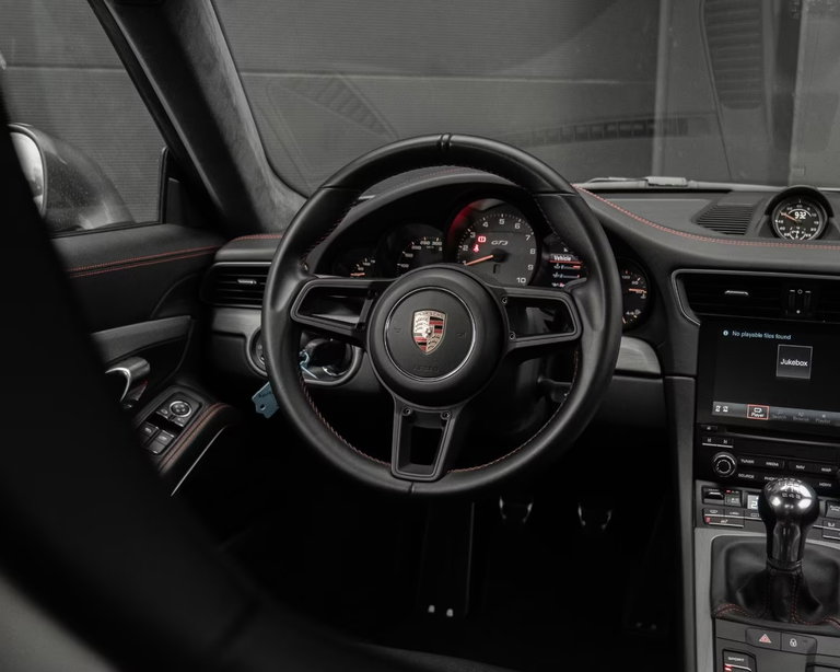 Porsche 991.2 GT3 Touring