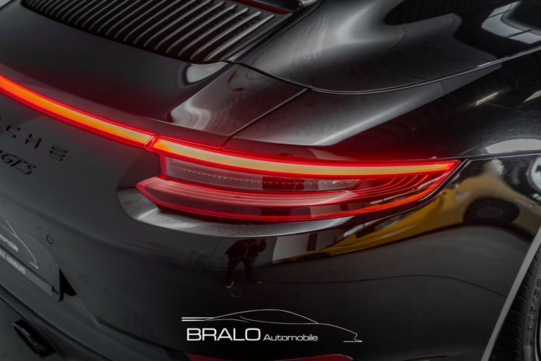 Porsche 991.2 Carrera 4 GTS