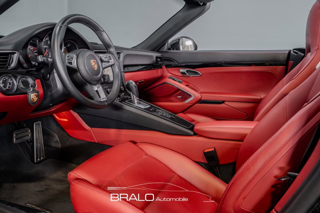 Porsche 991.2 Carrera 4 GTS