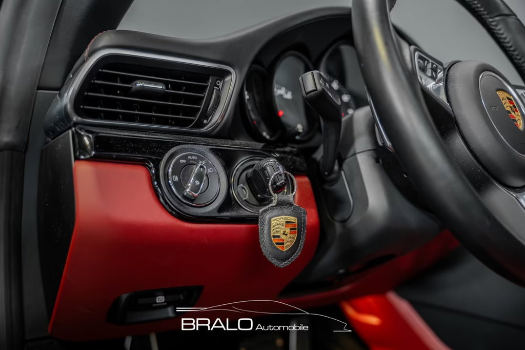 Porsche 991.2 Carrera 4 GTS