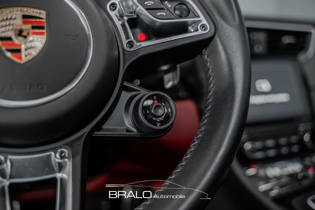 Porsche 991.2 Carrera 4 GTS