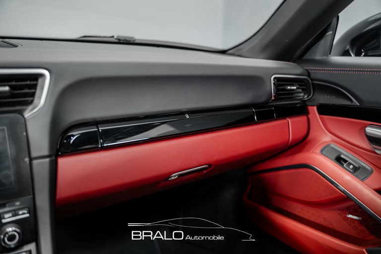 Porsche 991.2 Carrera 4 GTS