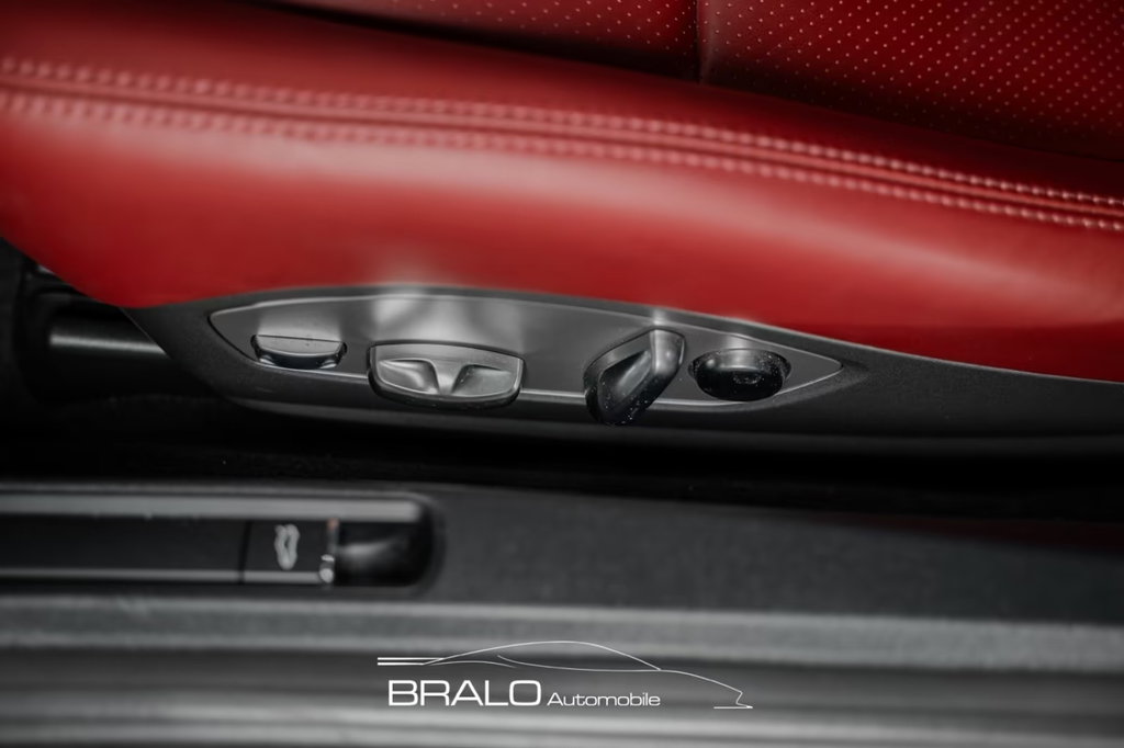 Porsche 991.2 Carrera 4 GTS