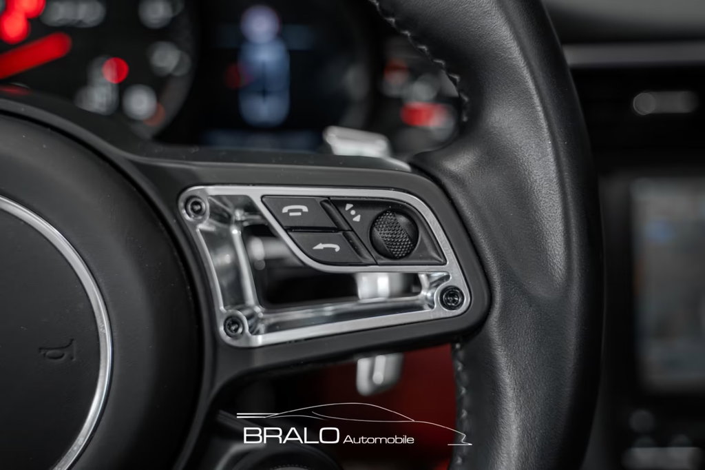 Porsche 991.2 Carrera 4 GTS