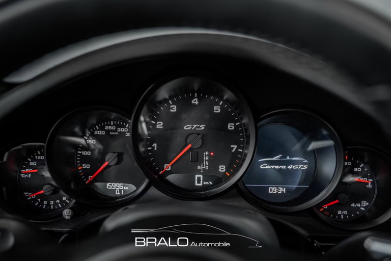 Porsche 991.2 Carrera 4 GTS