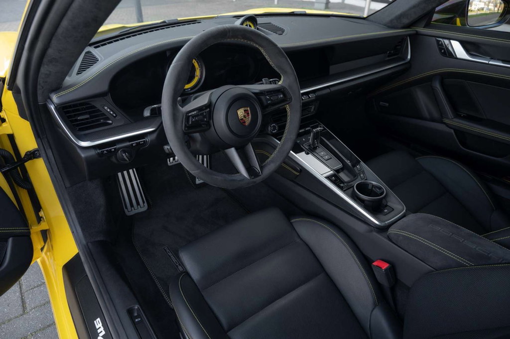 Porsche 992 Carrera S