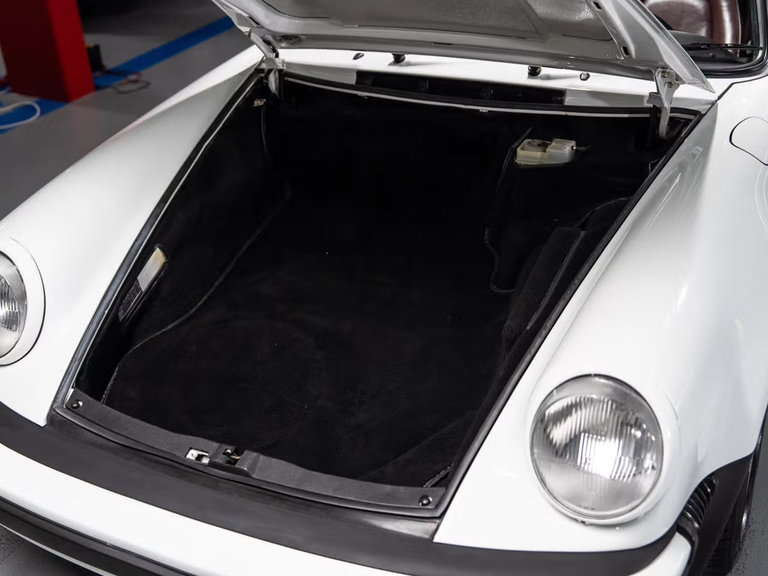 Porsche 911 Carrera 3.2 WTL