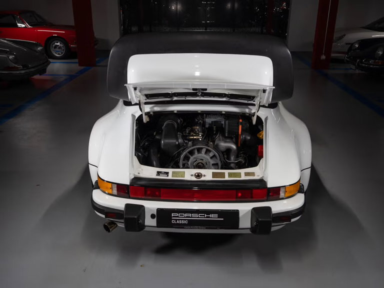 Porsche 911 Carrera 3.2 WTL