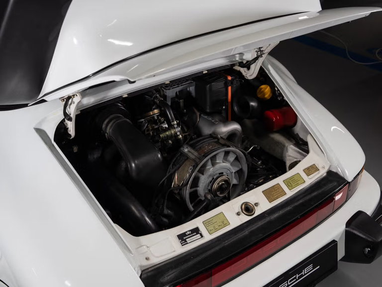 Porsche 911 Carrera 3.2 WTL