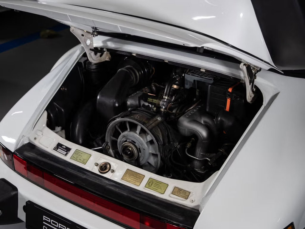 Porsche 911 Carrera 3.2 WTL