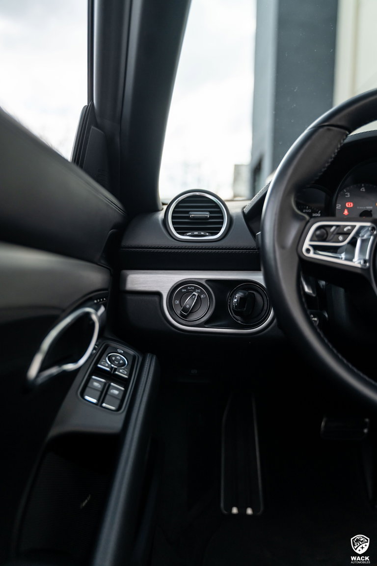 Porsche 718 Boxster S