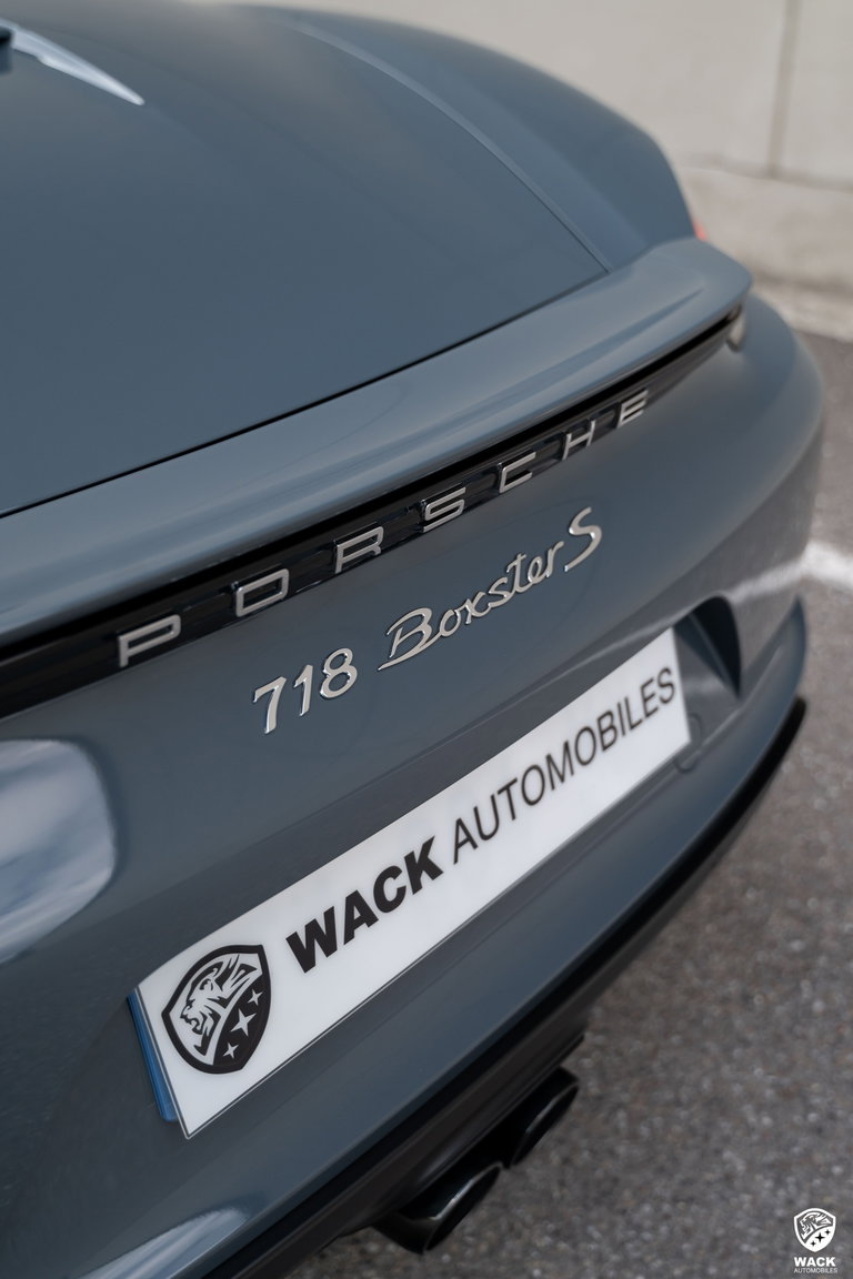 Porsche 718 Boxster S