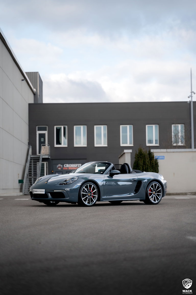 Porsche 718 Boxster S