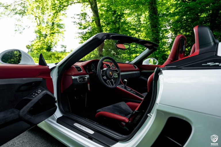 Porsche 981 Boxster Spyder
