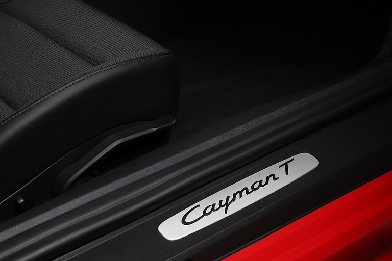 Porsche 718 Cayman T