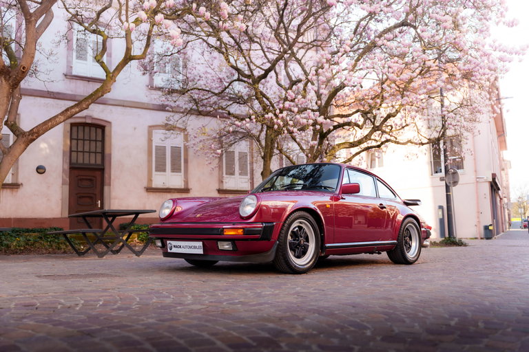 Porsche 911 Carrera 3.2