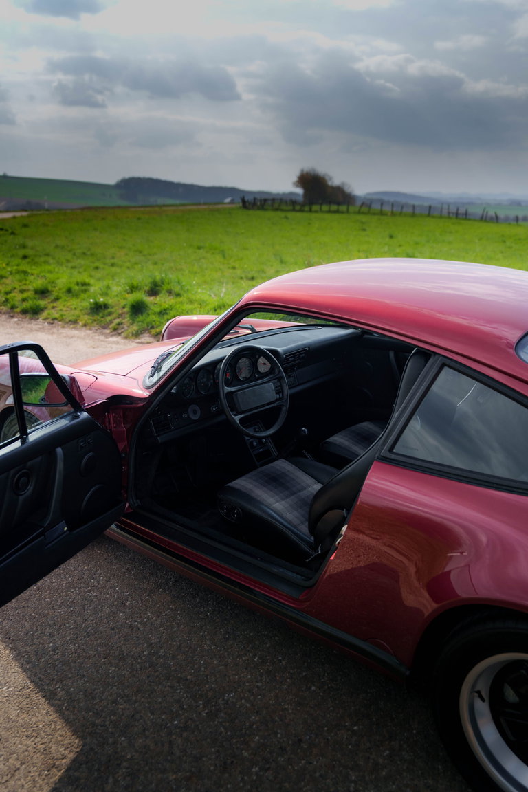 Porsche 911 Carrera 3.2