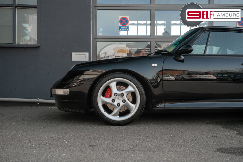 Porsche 993 Carrera 4S