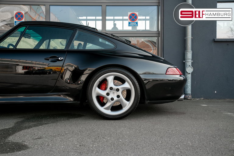Porsche 993 Carrera 4S