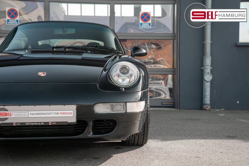 Porsche 993 Carrera 4S