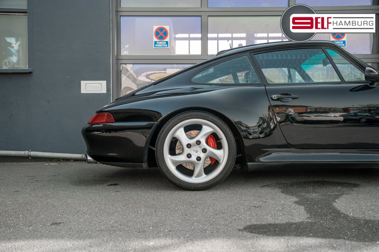 Porsche 993 Carrera 4S