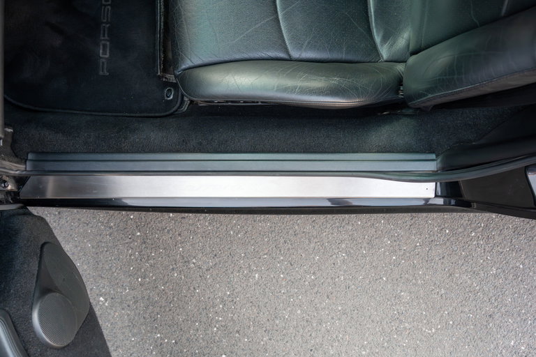 Porsche 993 Carrera 4S