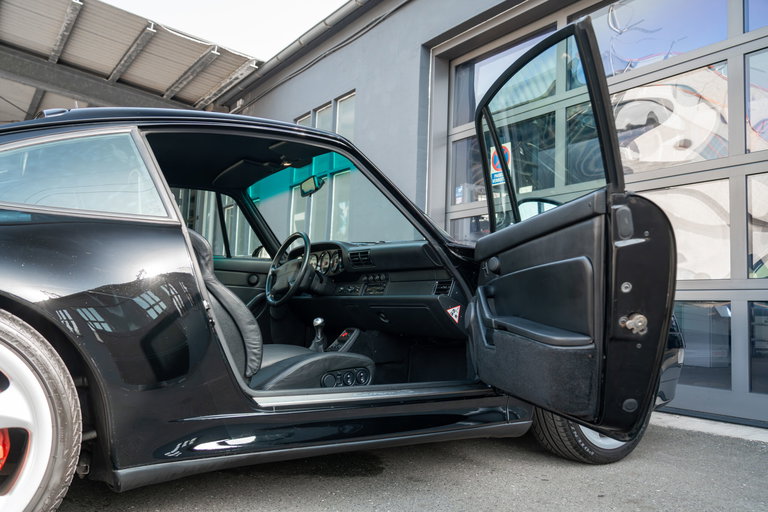 Porsche 993 Carrera 4S