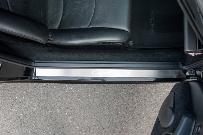 Porsche 993 Carrera 4S