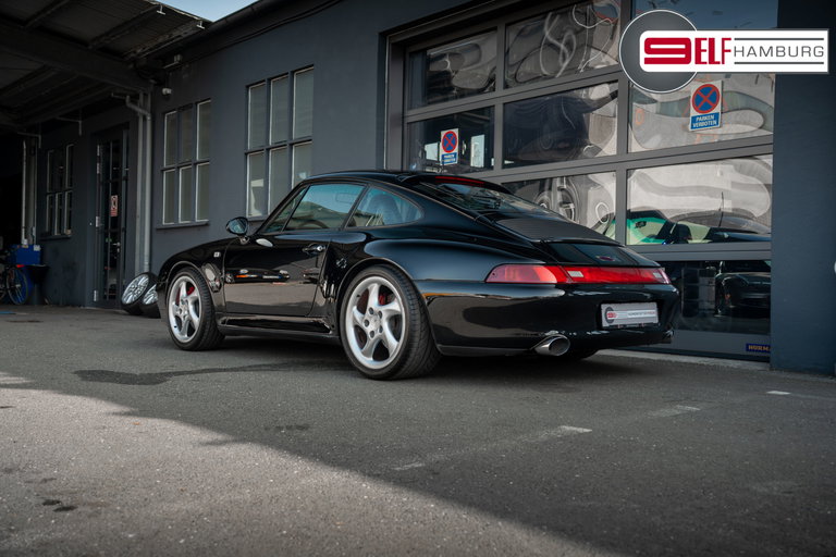 Porsche 993 Carrera 4S