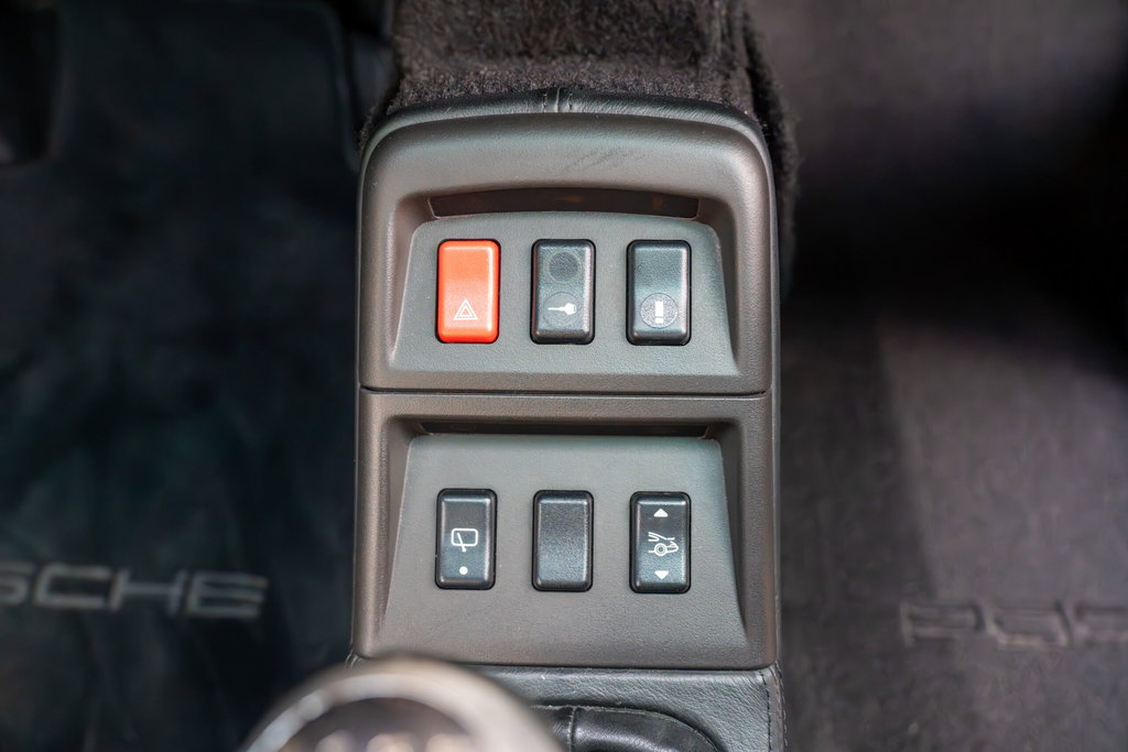 Porsche 993 Carrera 4S