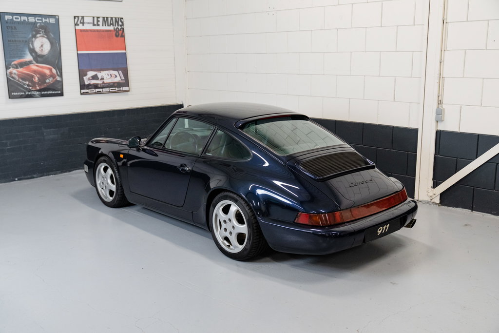 Porsche 964 Carrera 4