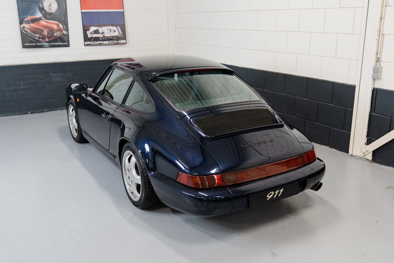 Porsche 964 Carrera 4