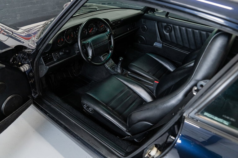 Porsche 964 Carrera 4