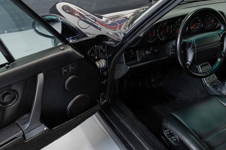 Porsche 964 Carrera 4