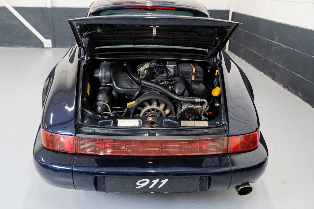 Porsche 964 Carrera 4