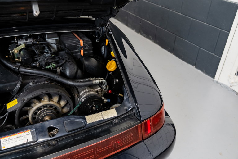 Porsche 964 Carrera 4