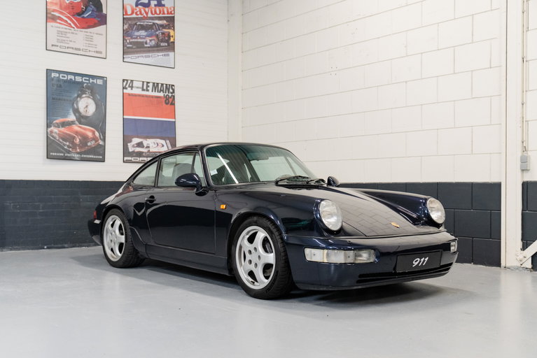 Porsche 964 Carrera 4
