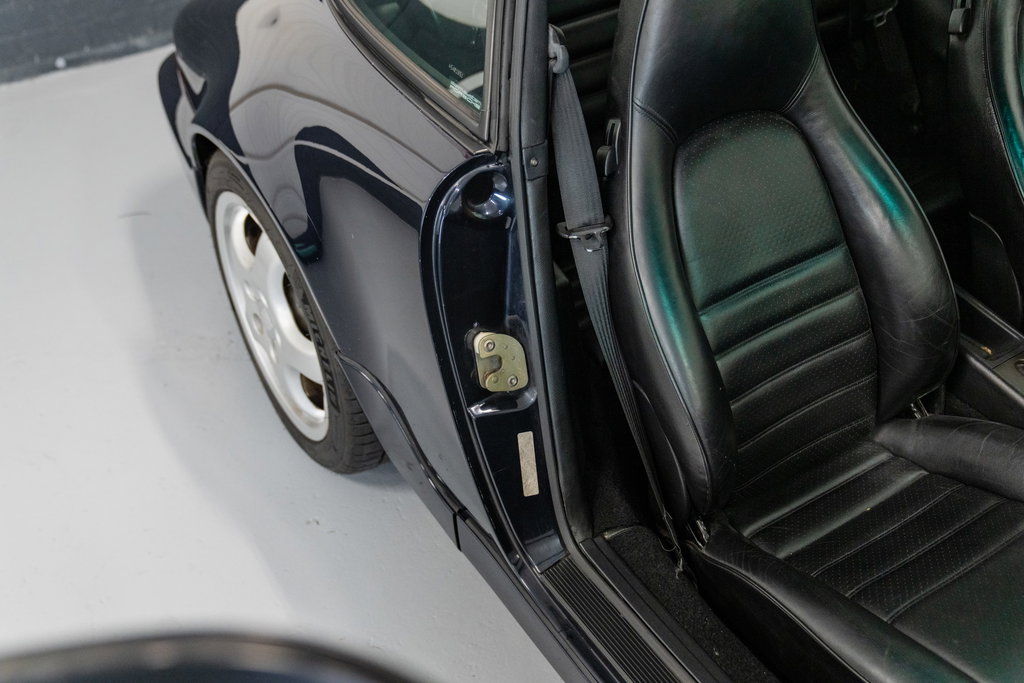 Porsche 964 Carrera 4