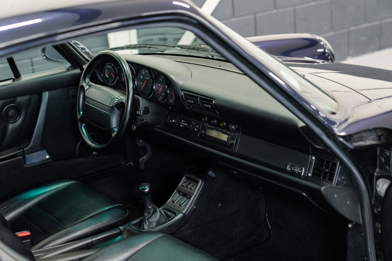 Porsche 964 Carrera 4