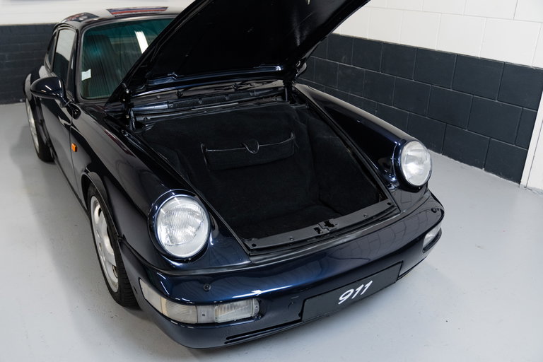 Porsche 964 Carrera 4